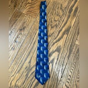 Don Loper Beverly Hills Blue, Navy, Silver and Gray Tie